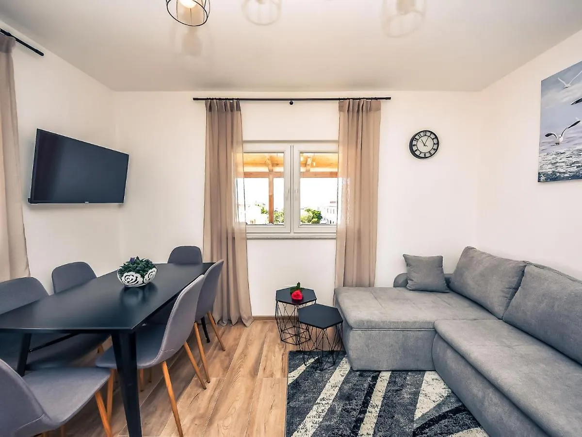 Apartment Matanovi Dvori-3 By Interhome Vir